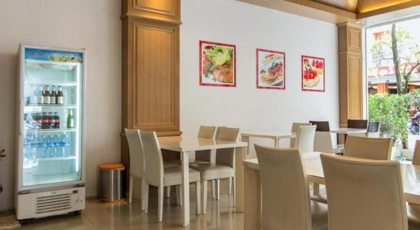 Patong Princess Hotel Екстериор снимка